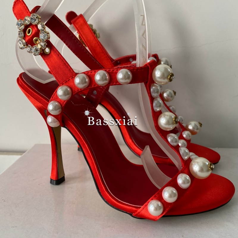 Pearl Bead Decor T-Strap Stile - огляд і ціна Sandal Strappy Heeled