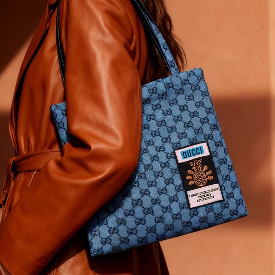 GUCCI bag Womens Canvas Tote B - огляд і ціна Tote Bag Beach