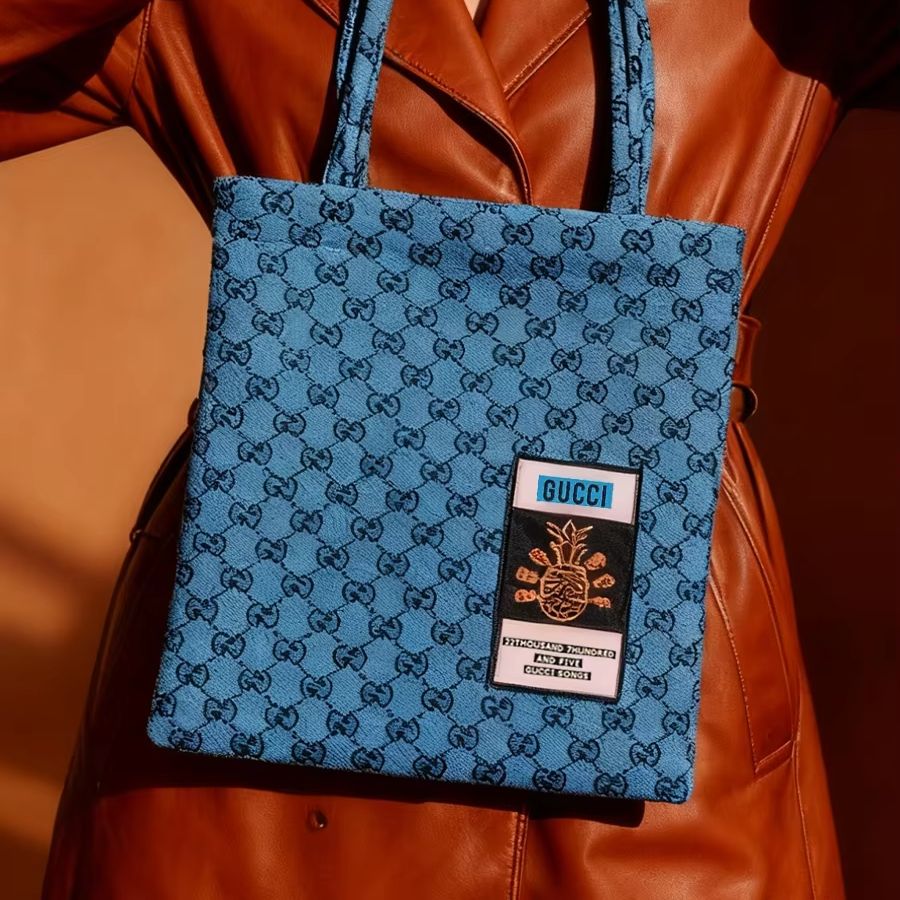 GUCCI bag Womens Canvas Tote B - огляд і ціна Tote Bag Beach